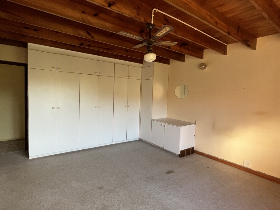 4 Bedroom Property for Sale in Seavale Eastern Cape